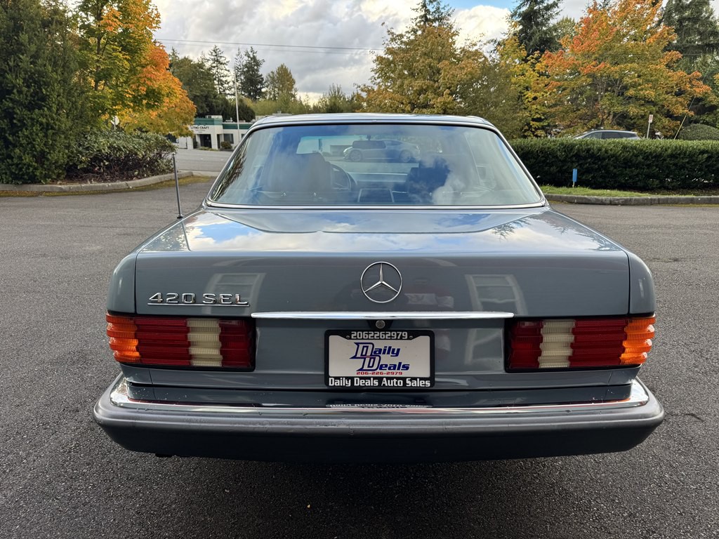 1988 Mercedes-Benz 420-Class Image 12