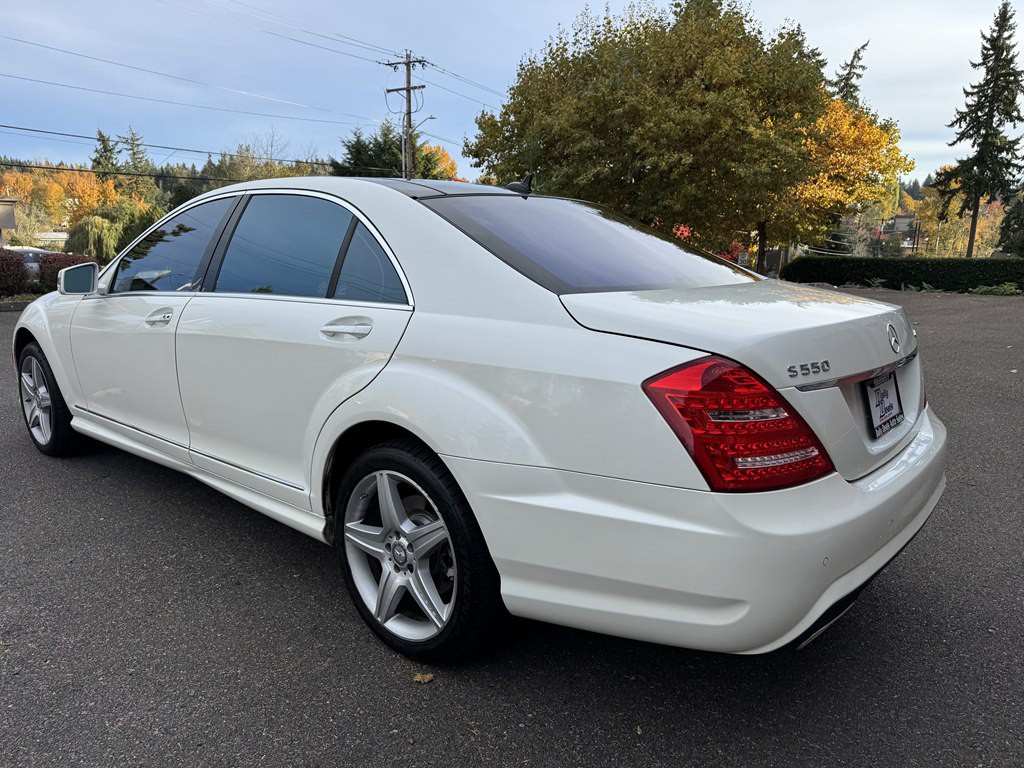 2010 Mercedes-Benz S-Class Image 7