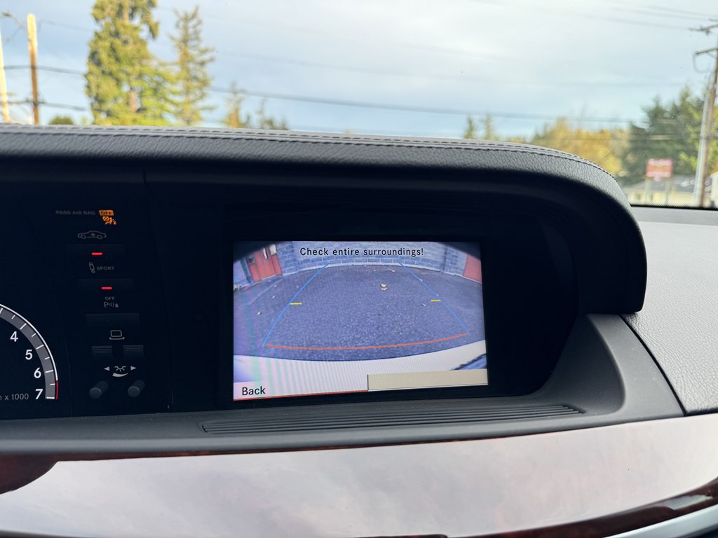 2010 Mercedes-Benz S-Class Image 17