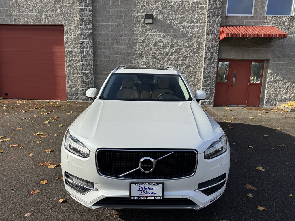 2016 Volvo XC90 Image 9