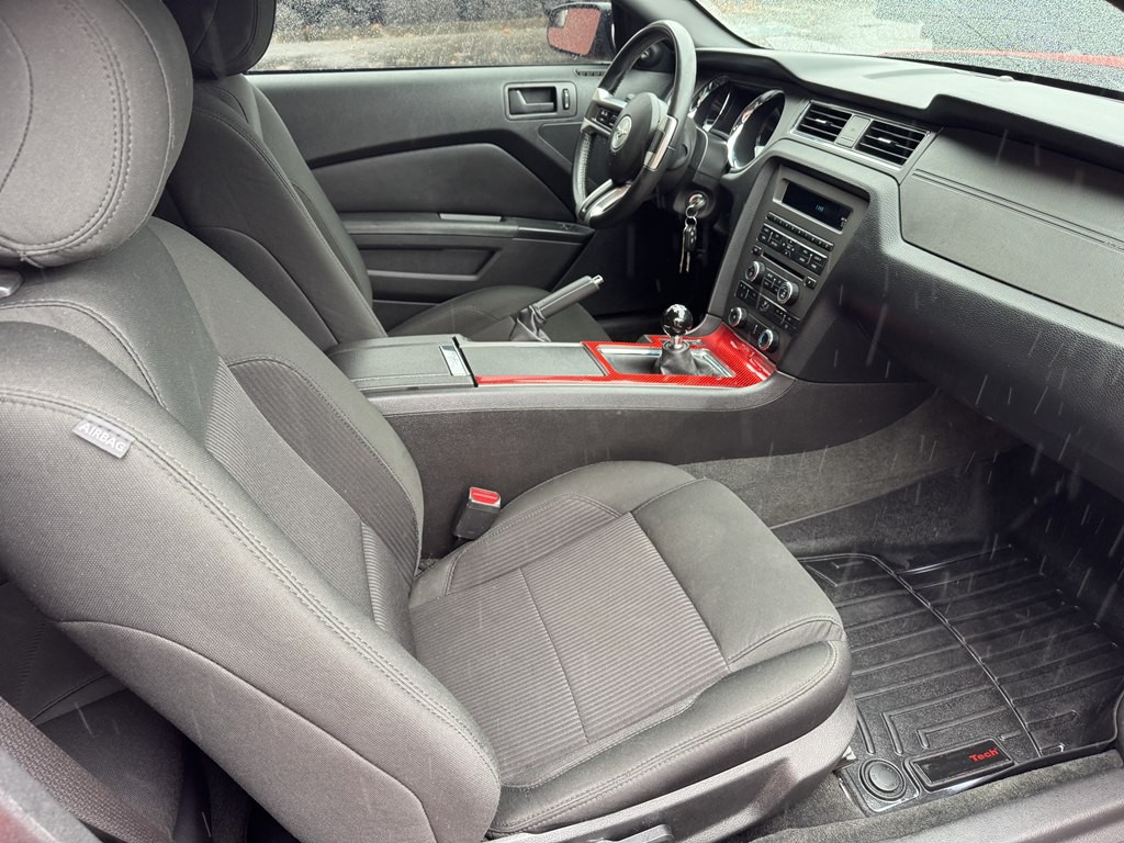 2014 Ford Mustang Image 19