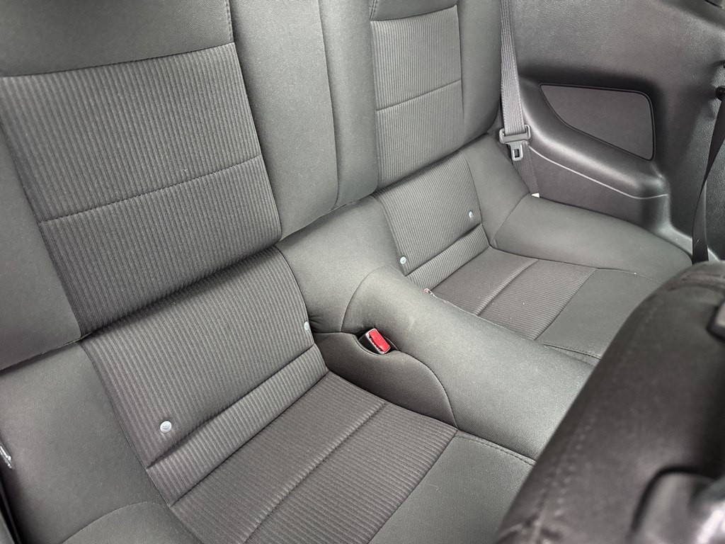 2014 Ford Mustang Image 21