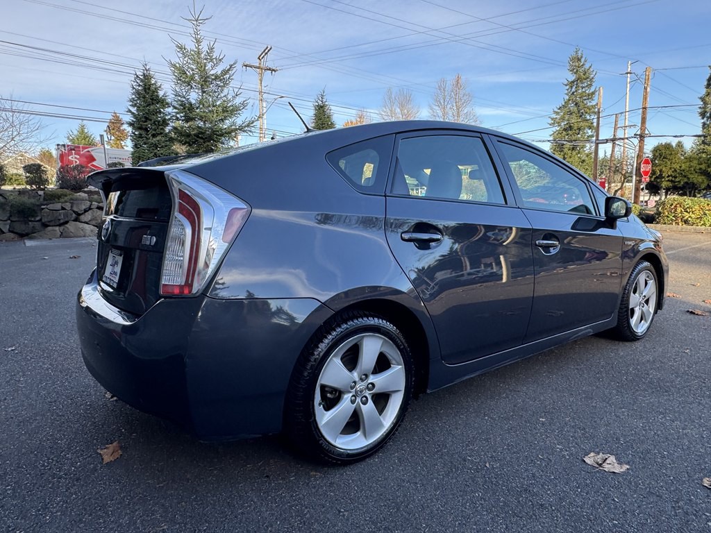 2014 Toyota Prius Image 6