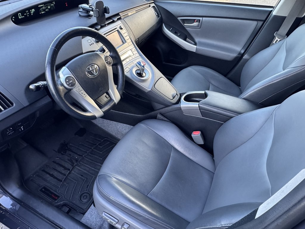 2014 Toyota Prius Image 14