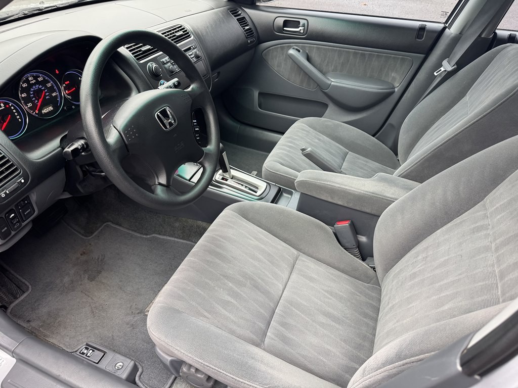 2005 Honda Civic Image 15