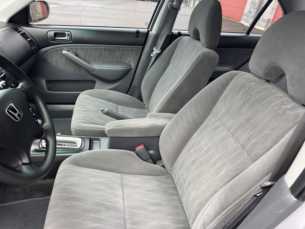 2005 Honda Civic Image 16