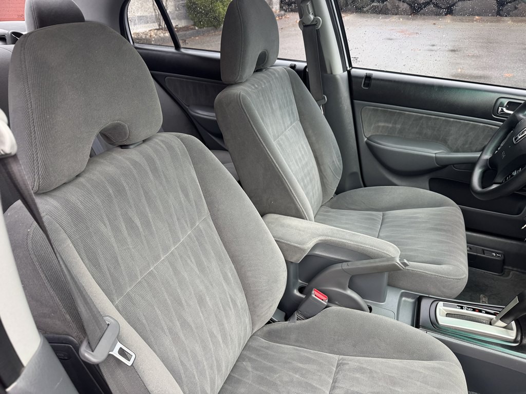 2005 Honda Civic Image 18