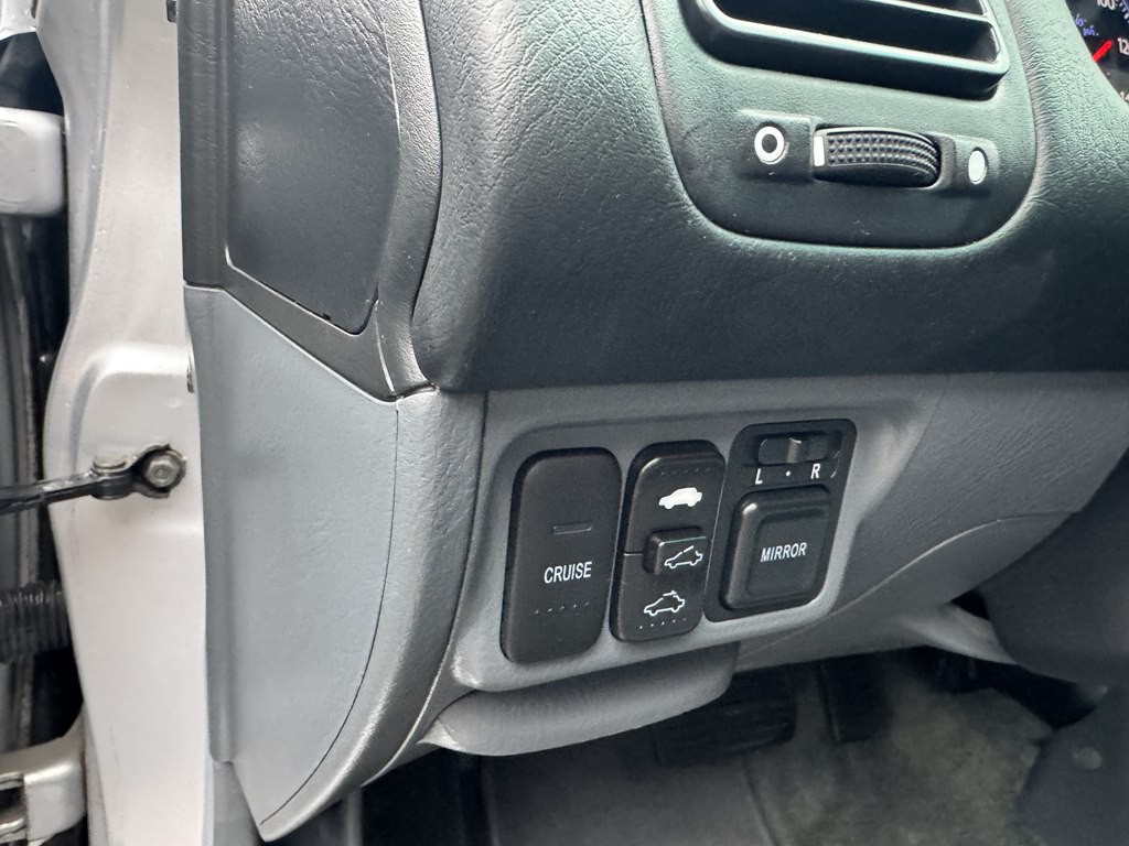 2005 Honda Civic Image 22