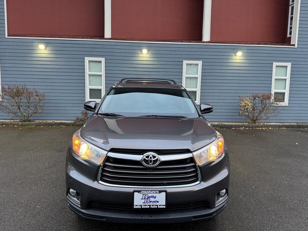 2016 Toyota Highlander Image 13