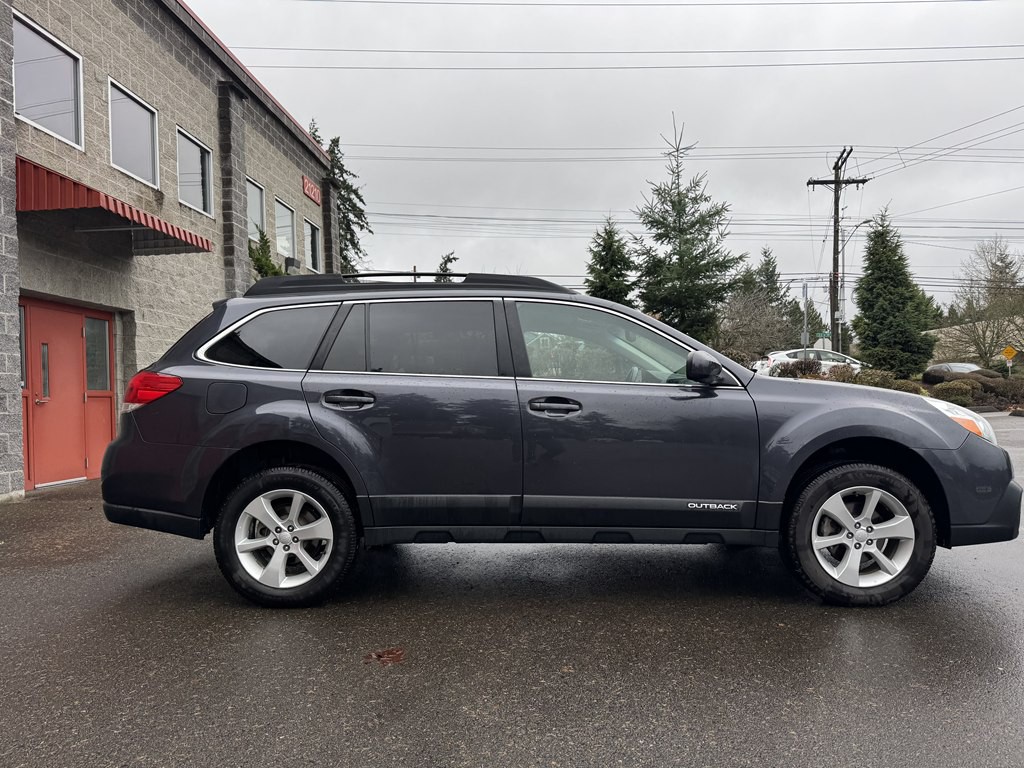 2013 Subaru Outback Image 5