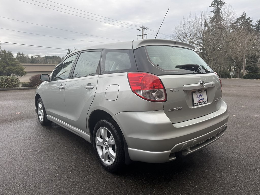2004 Toyota Corolla Image 9
