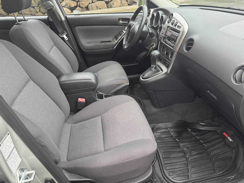 2004 Toyota Corolla Image 20