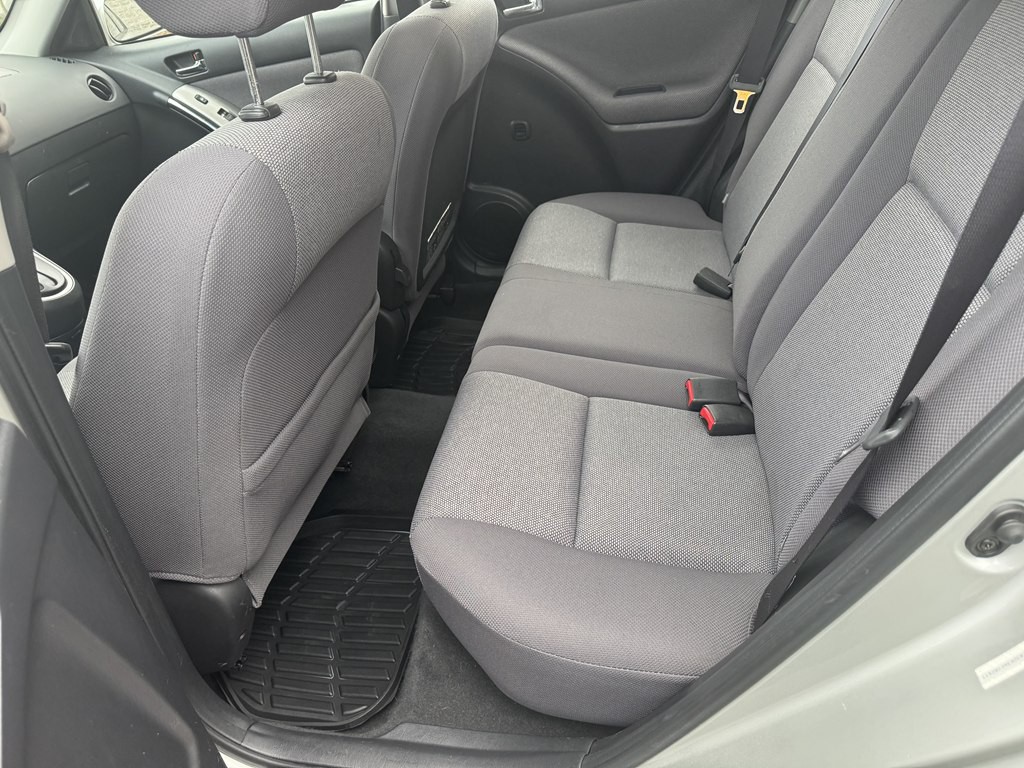 2004 Toyota Corolla Image 23