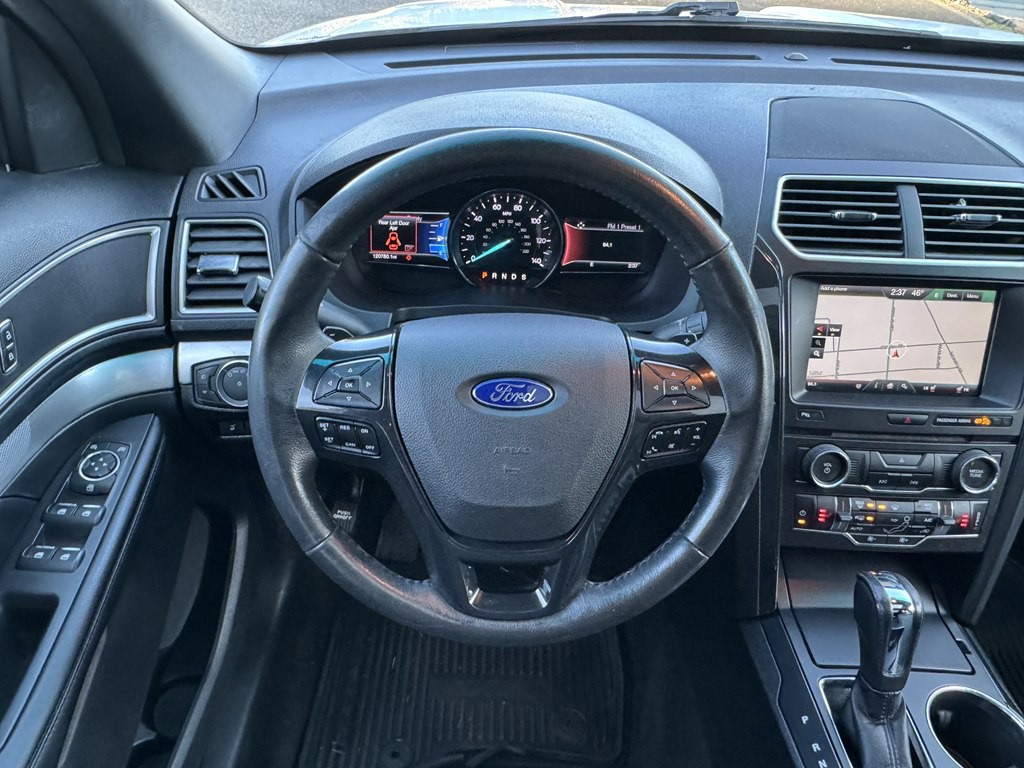 2016 Ford Explorer Image 22