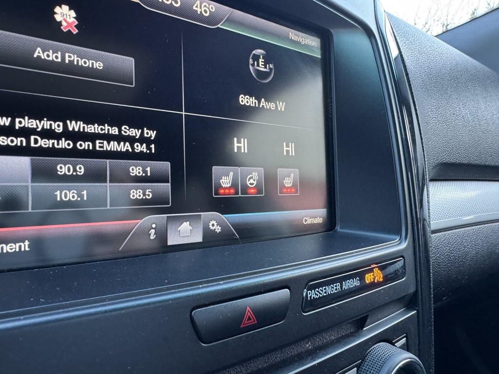 2016 Ford Explorer Image 27