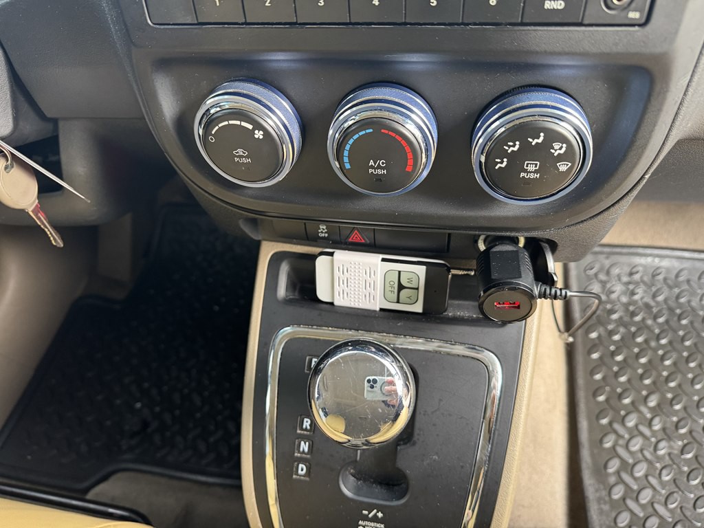 2010 Jeep Patriot Image 23