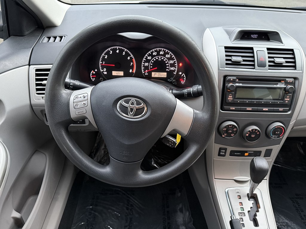 2012 Toyota Corolla Image 14