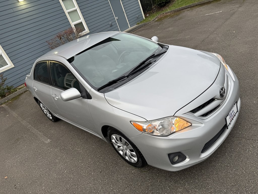 2012 Toyota Corolla Image 10