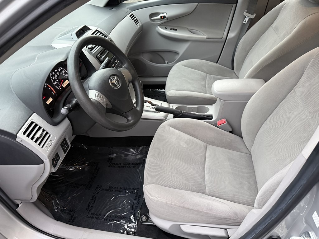 2012 Toyota Corolla Image 16