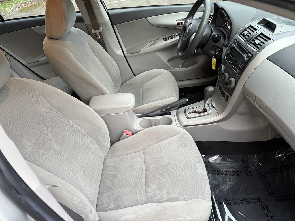 2012 Toyota Corolla Image 17