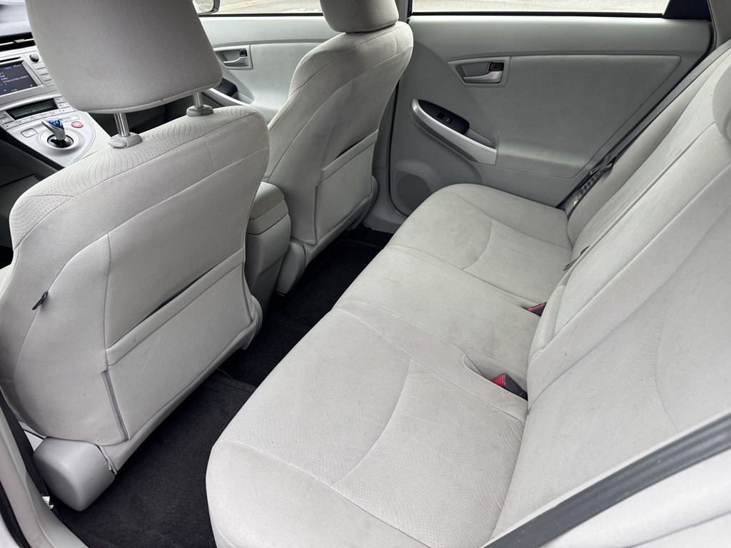 2013 Toyota Prius Image 20
