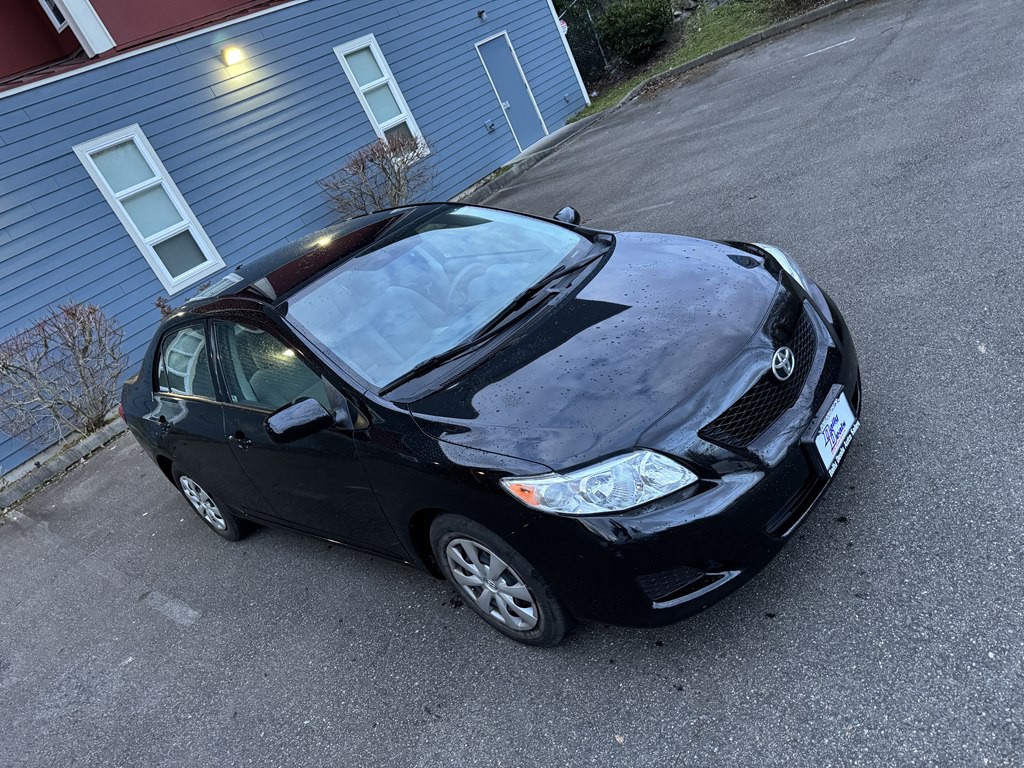 2010 Toyota Corolla Image 11