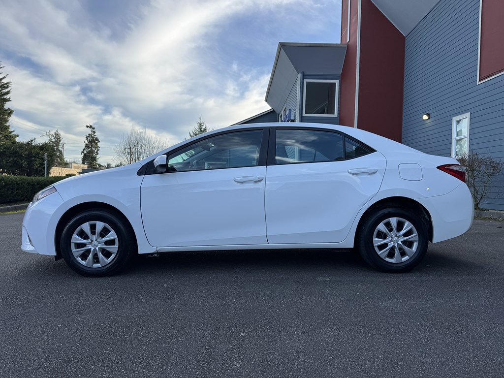 2014 Toyota Corolla Image 5