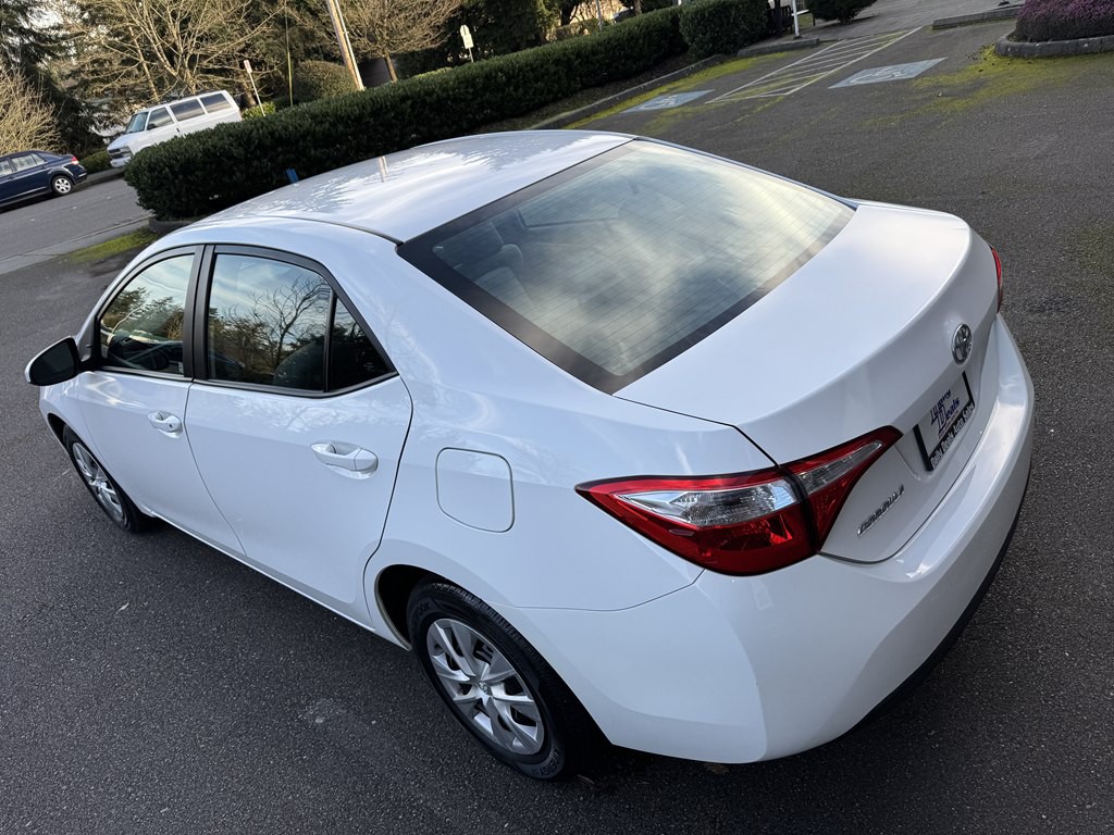2014 Toyota Corolla Image 11