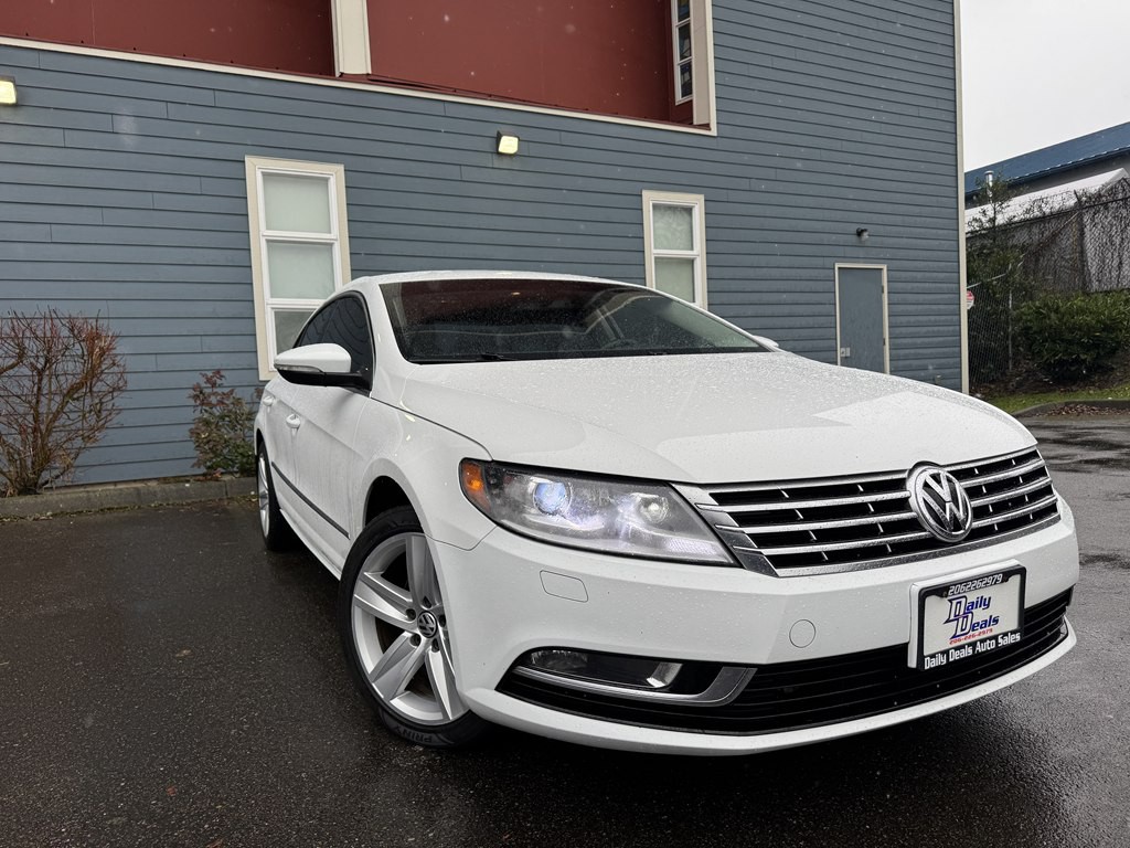 2015 Volkswagen CC Image 1