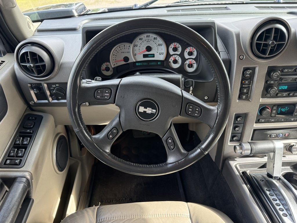 2004 HUMMER H2 Image 25