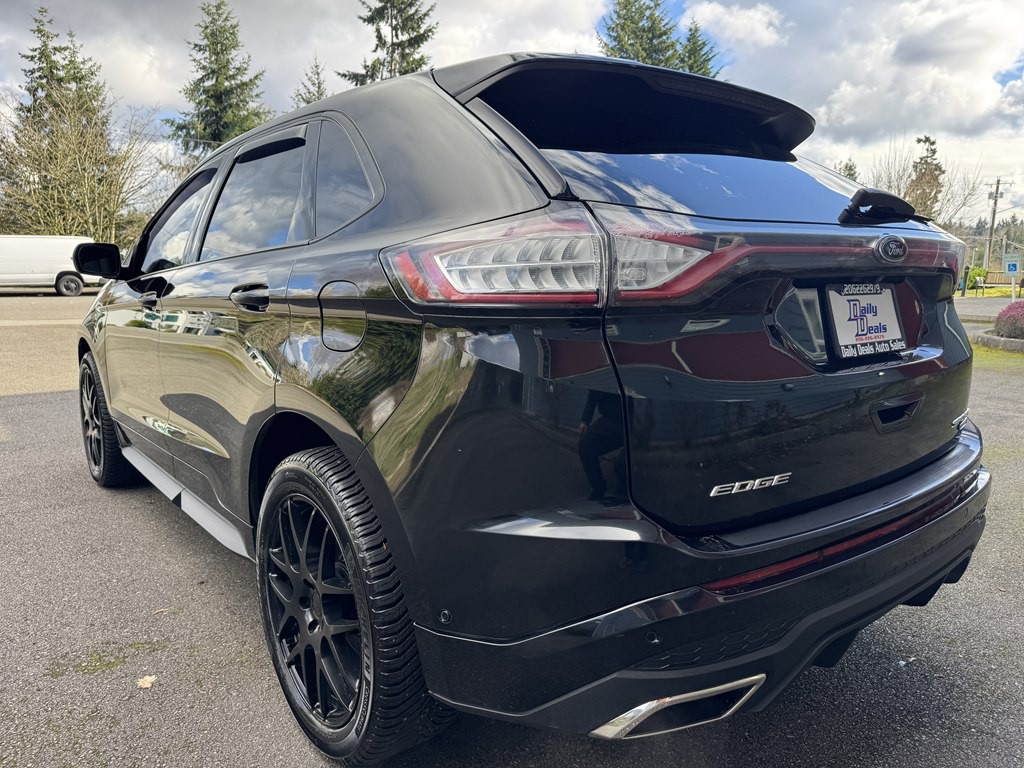 2016 Ford Edge Image 8