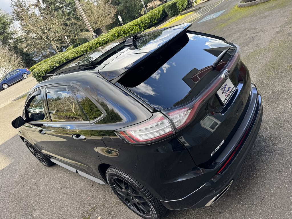 2016 Ford Edge Image 13