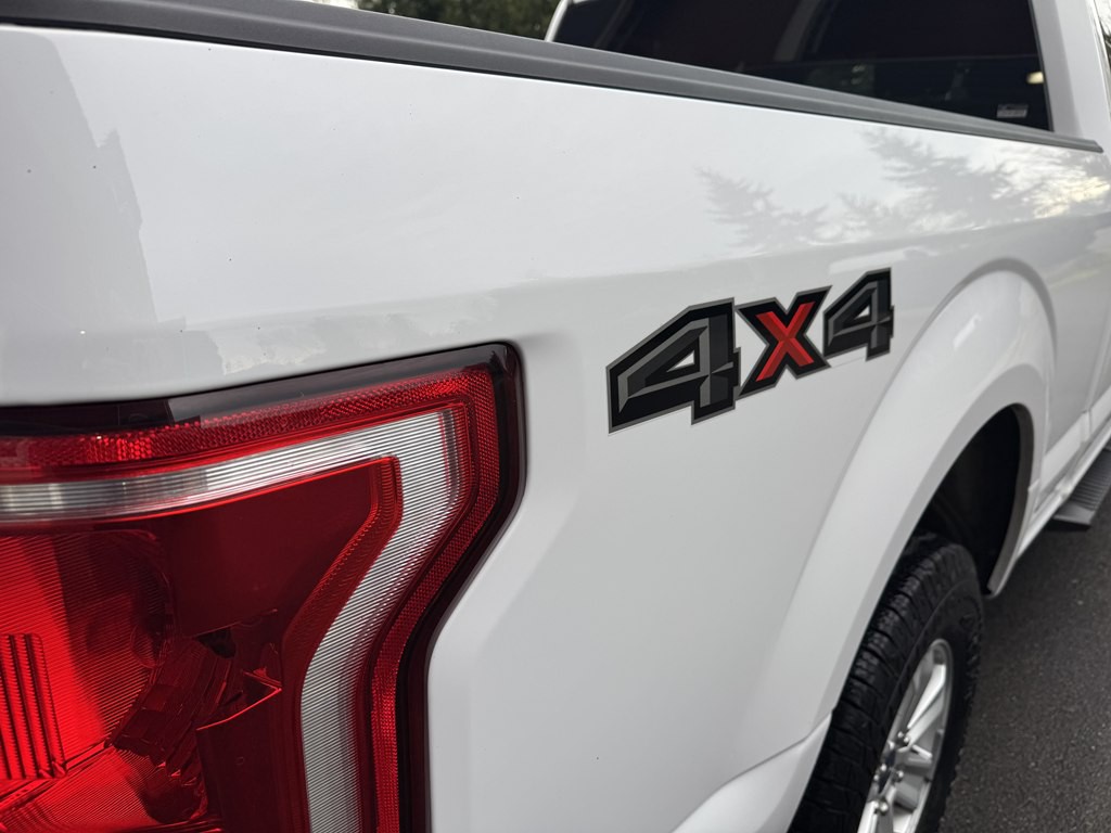 2017 Ford F-150 Image 11