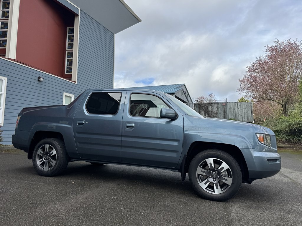 2008 Honda Ridgeline Image 2