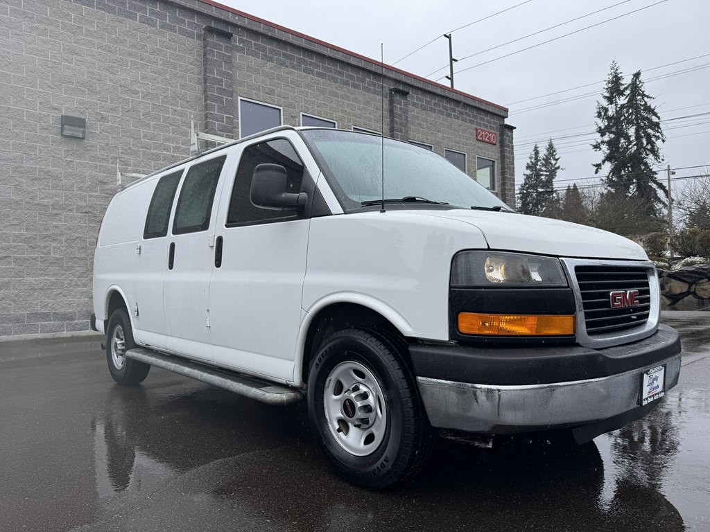 2014 GMC Savana Image 7