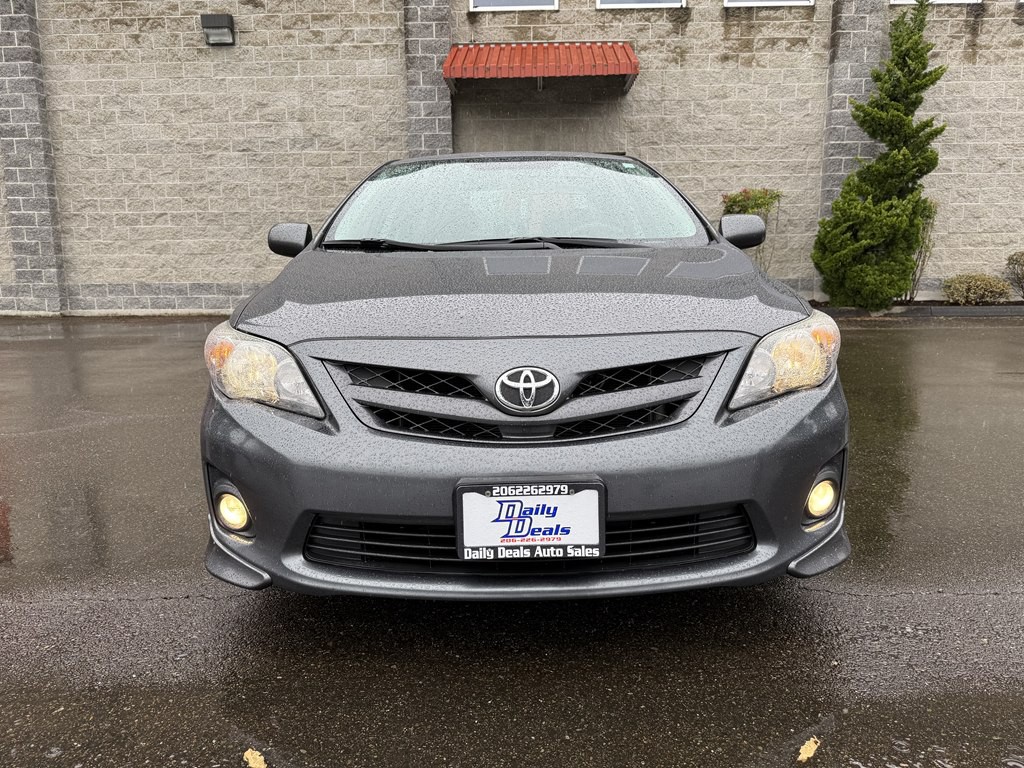 2011 Toyota Corolla Image 9