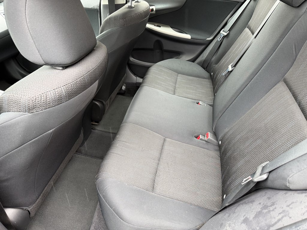 2011 Toyota Corolla Image 16