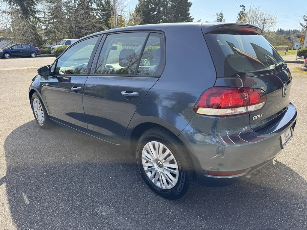 2012 Volkswagen Golf Image 3