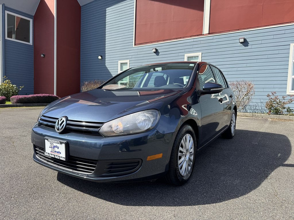 2012 Volkswagen Golf Image 4