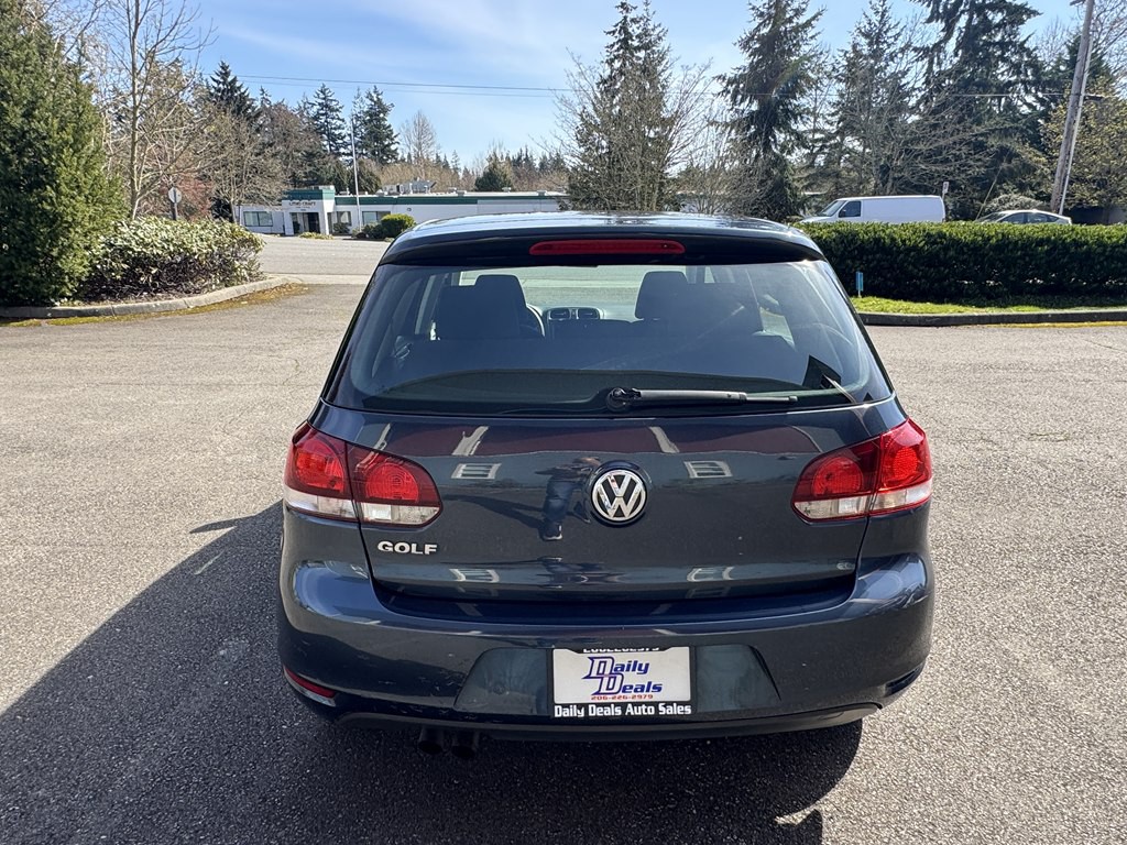 2012 Volkswagen Golf Image 9