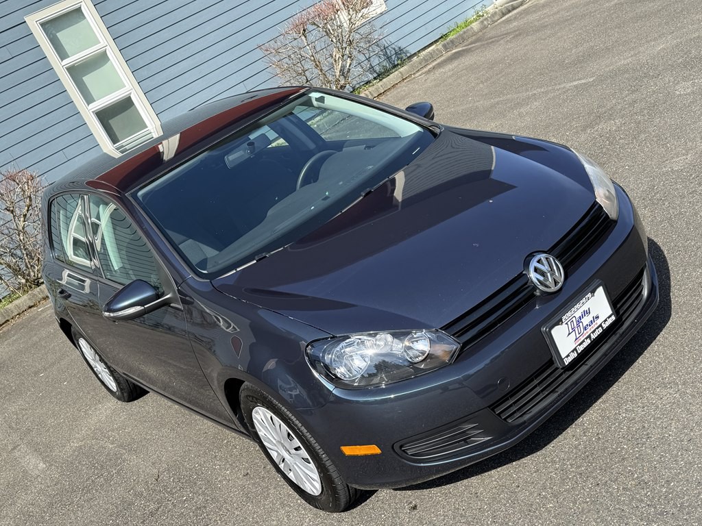2012 Volkswagen Golf Image 10