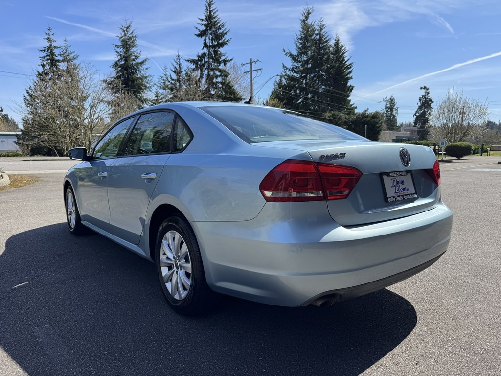 2013 Volkswagen Passat Image 6