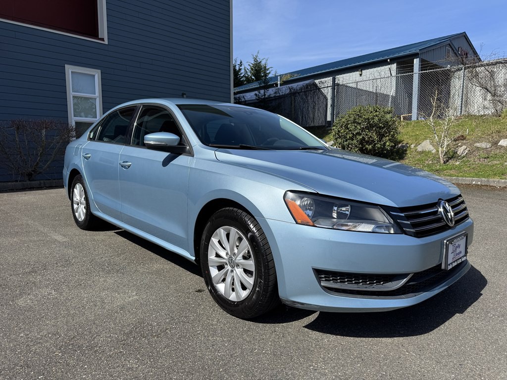 2013 Volkswagen Passat Image 7