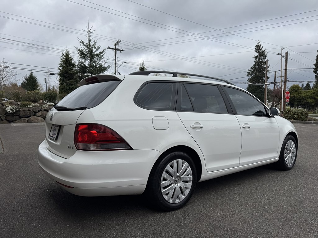 2013 Volkswagen Jetta Image 3