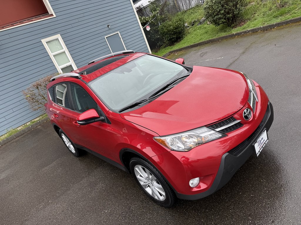2015 Toyota Rav4 Image 8