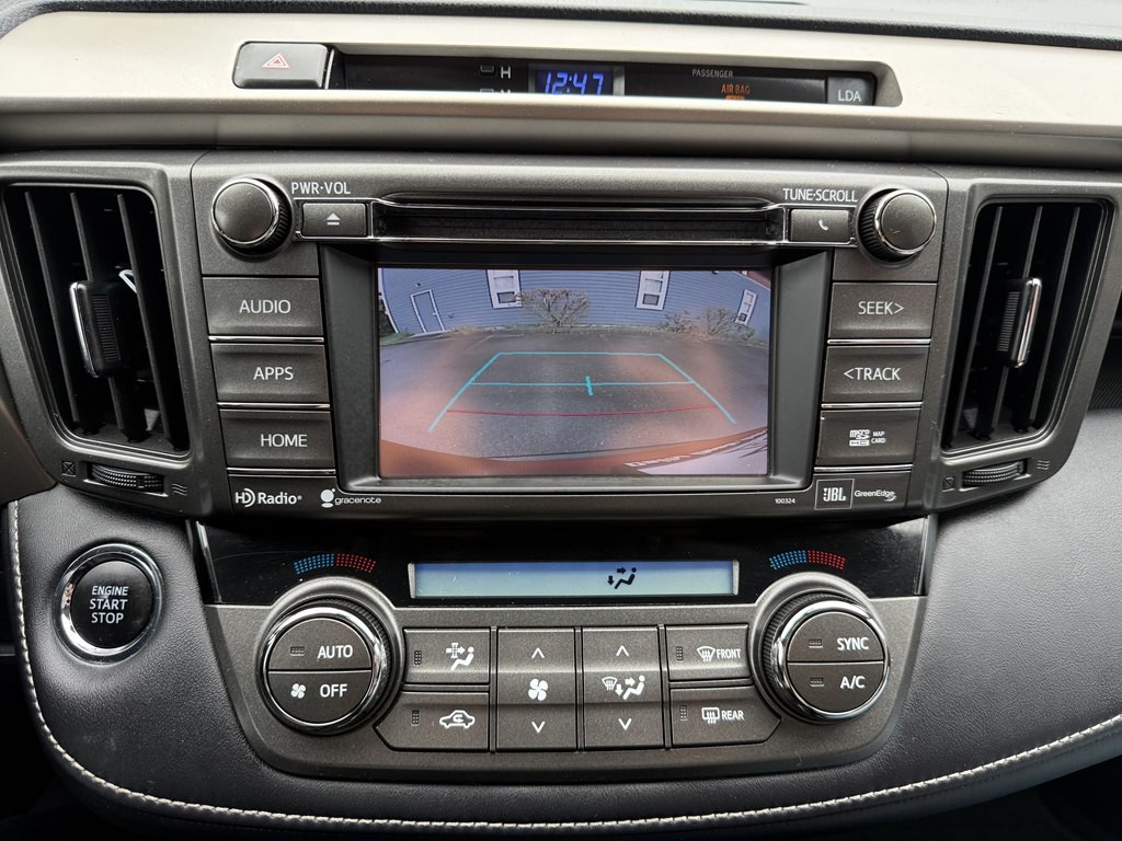 2015 Toyota Rav4 Image 22