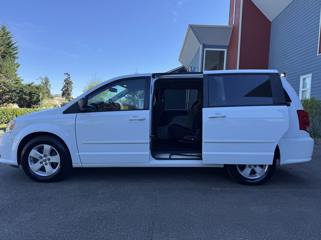 2013 Dodge Grand Caravan Image 7