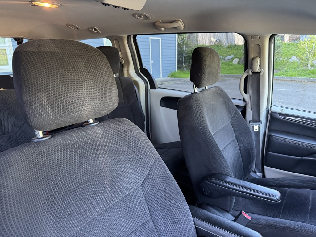 2013 Dodge Grand Caravan Image 15