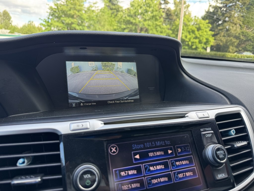 2015 Honda Accord Image 19