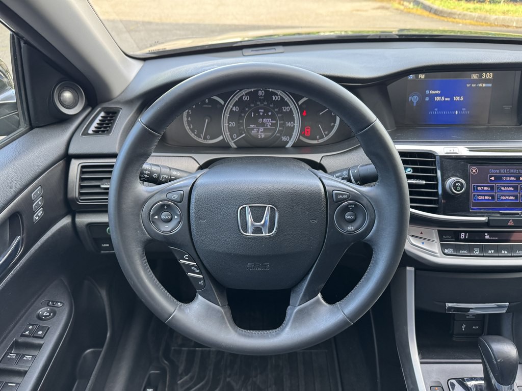 2015 Honda Accord Image 21